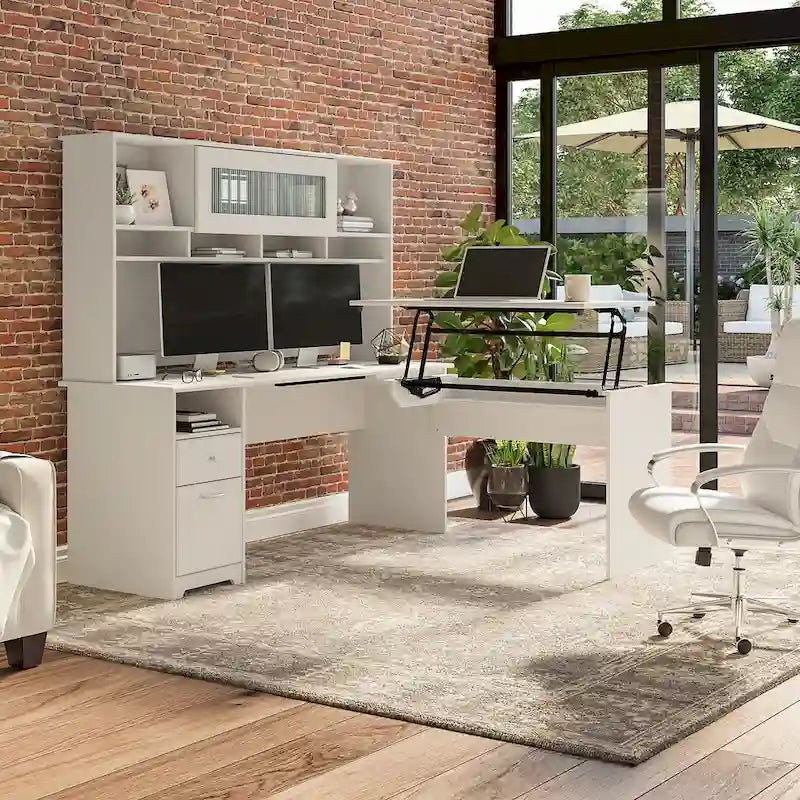 Bureau assis-debout en forme de L à 3 positions de 72 W avec huche, par Bush Furniture