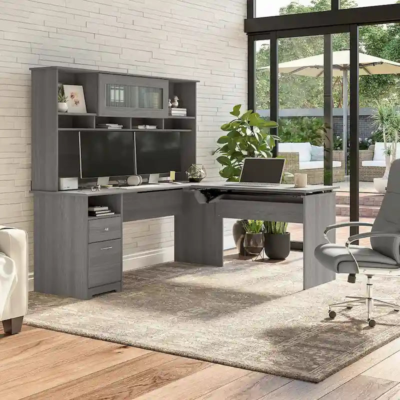 Bureau assis-debout en forme de L à 3 positions de 72 W avec huche, par Bush Furniture