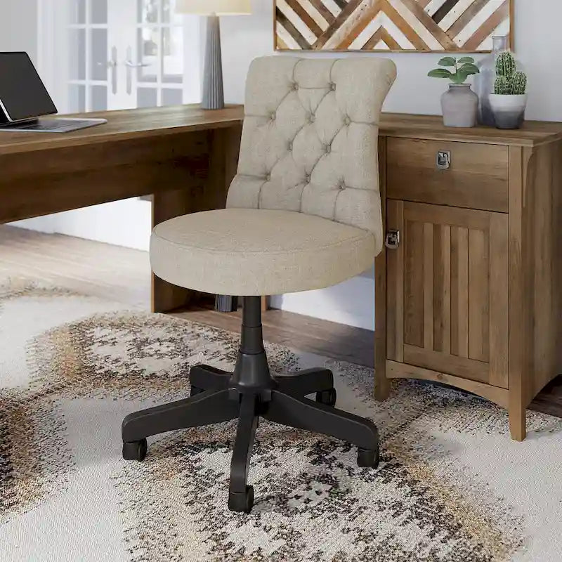 Chaise de bureau mi-hauteur capitonnée Salinas par Bush Furniture