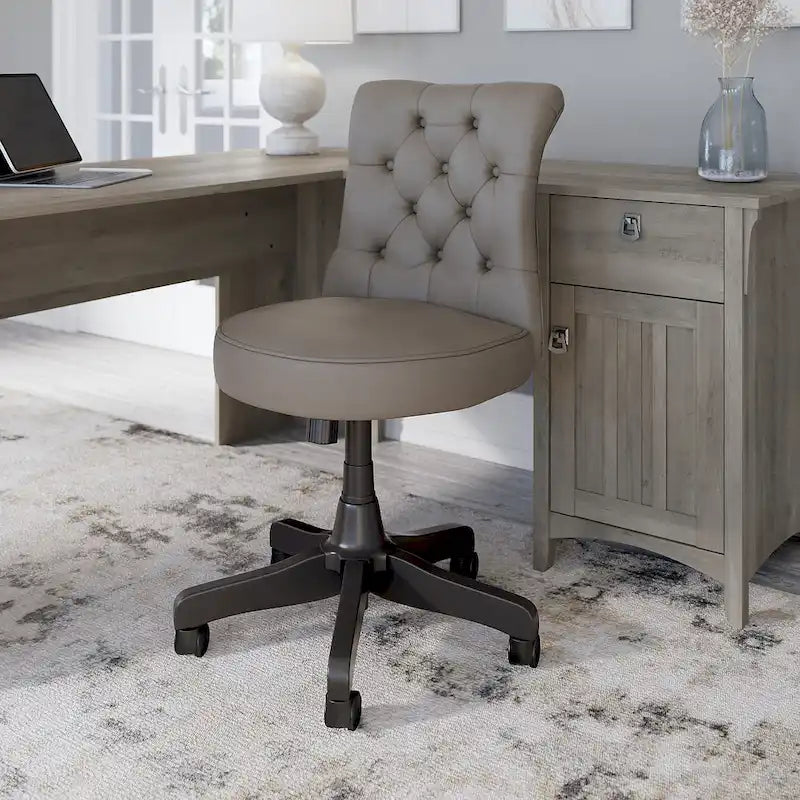 Chaise de bureau mi-hauteur capitonnée Salinas par Bush Furniture