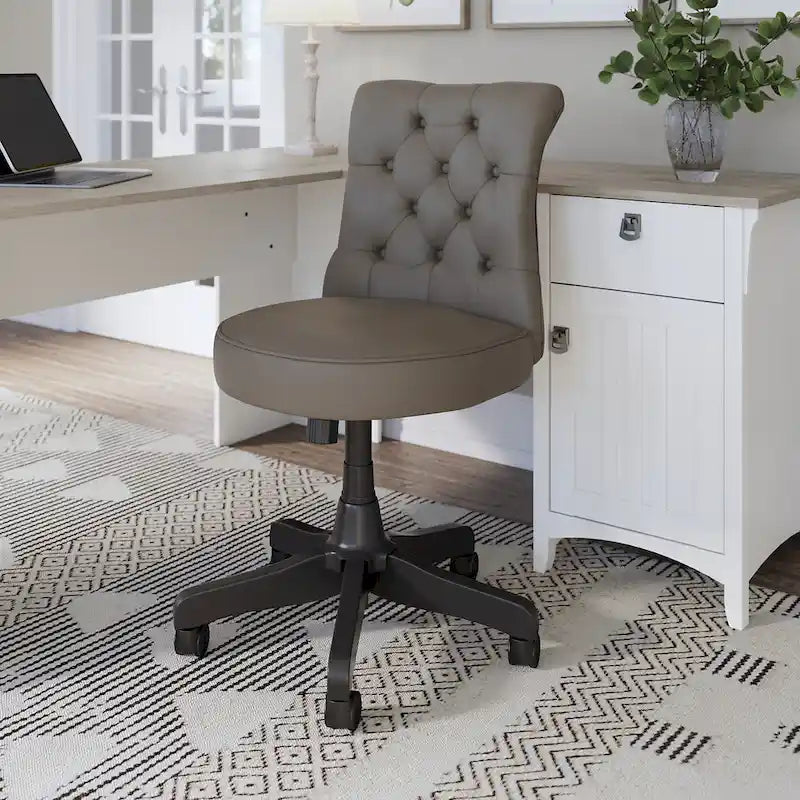 Chaise de bureau mi-hauteur capitonnée Salinas par Bush Furniture