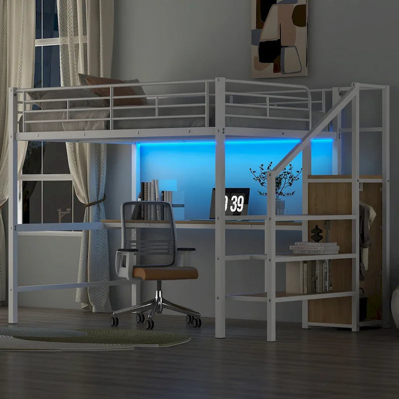 Lit mezzanine pleine grandeur avec bureau, escalier de rangement, petite armoire, lumière LED