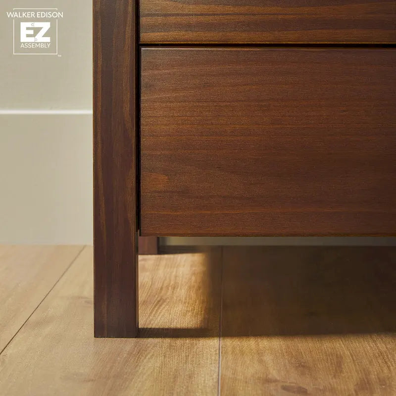 Commode en bois massif Walker Edison avec plateau en verre trempé