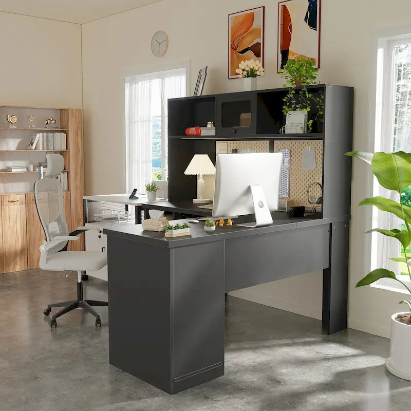 Bureau de direction en L avec caisson supérieur et station de charge