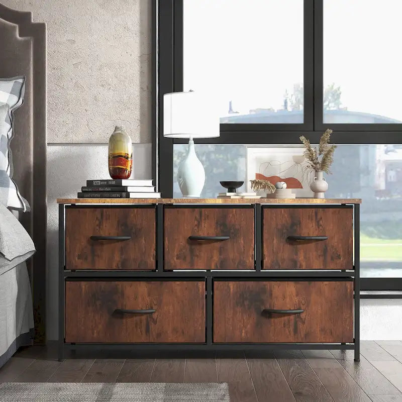 Commode horizontale à 5 tiroirs avec poignée métallique, cadre métallique et plateau en bois pour chambre à coucher