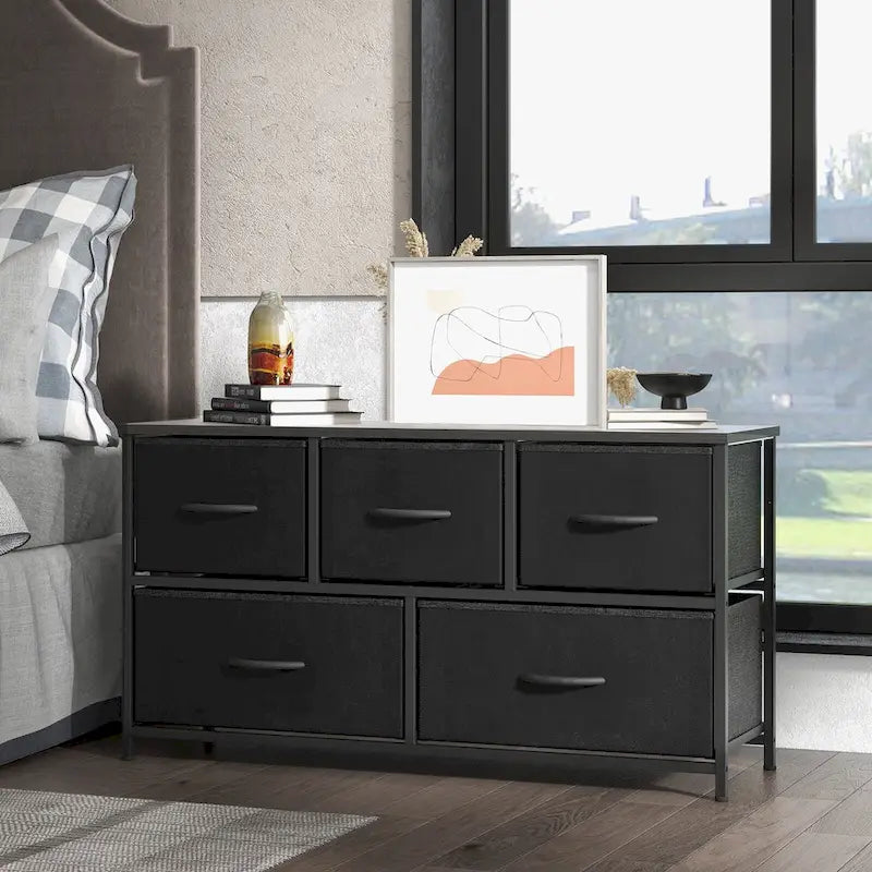 Commode horizontale à 5 tiroirs avec poignée métallique, cadre métallique et plateau en bois pour chambre à coucher