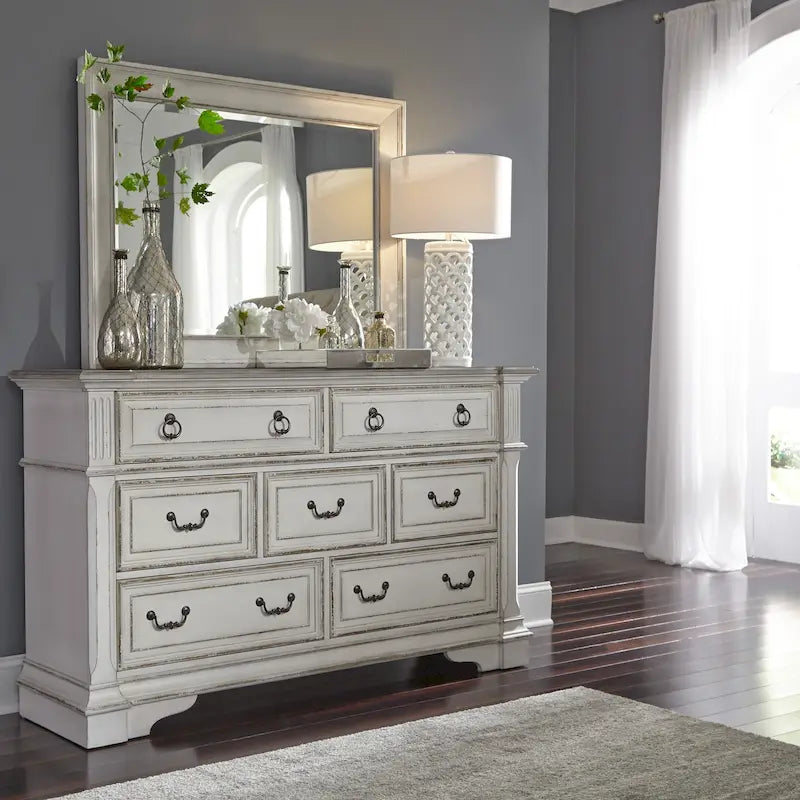 Commode et miroir The Gray Barn Abbey Park marron vieilli et blanc antique
