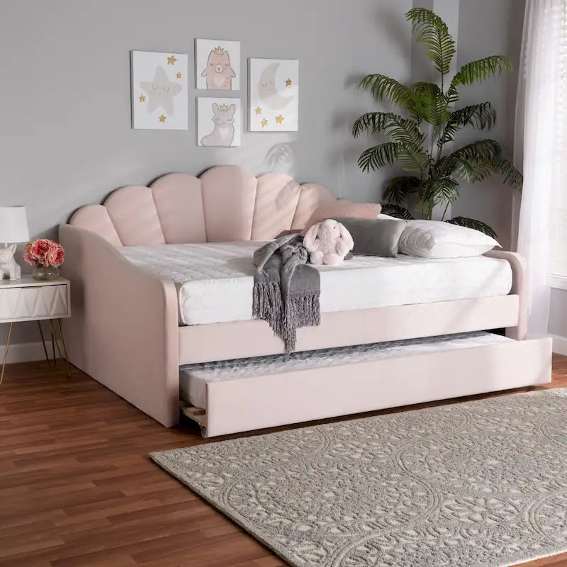 Lit de repos gigogne Queen Size Timila en velours rose clair de style moderne et contemporain
