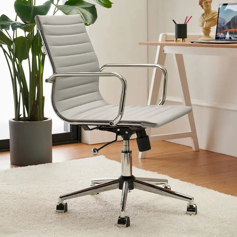 Chaise de bureau à dossier cannelé LUXMOD pour ordinateur et télétravail