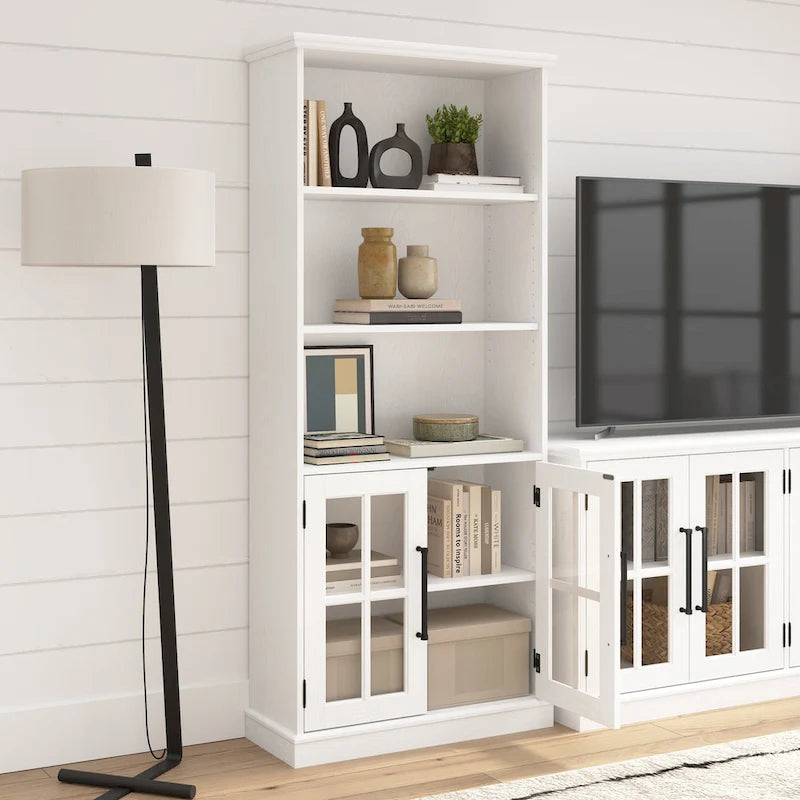 Bibliothèque à 5 étagères Westbrook avec portes vitrées de Bush Furniture