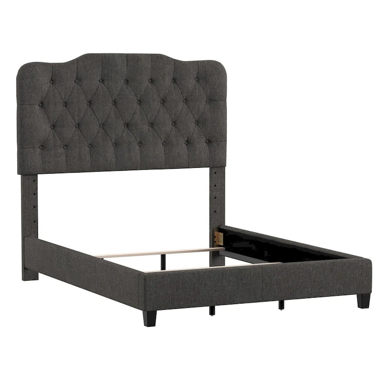 Lit Ginny de style classique en forme de dos-d'âne avec matelassage capitonné en losanges et diamants, par iNSPIRE Q