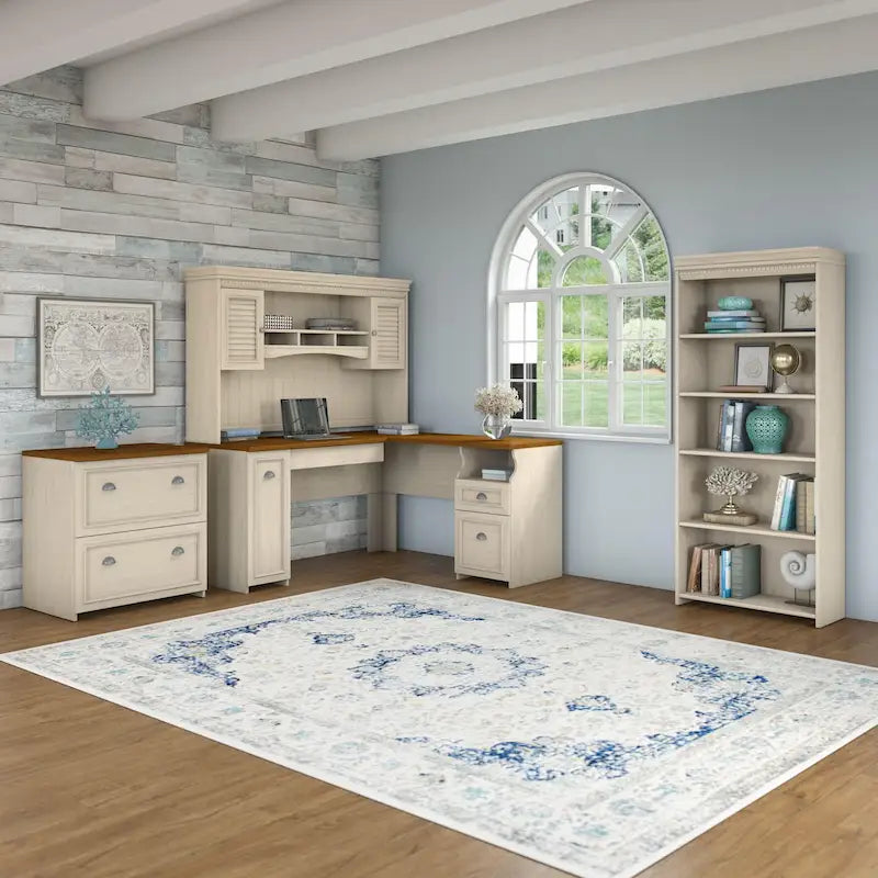 Bureau 60W Fairview avec huche, armoire et bibliothèque de Bush Furniture
