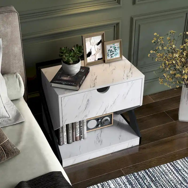 Table de chevet à 1 tiroir en faux marbre blanc moderne DH BASIC par Denhour