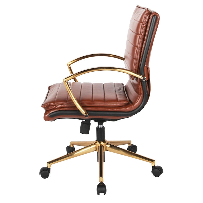 Chaise de bureau mi-hauteur en similicuir avec base dorée OSP Home Furnishings