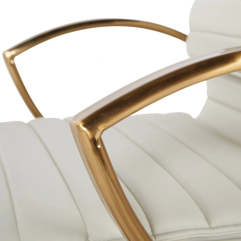 Chaise de bureau mi-hauteur en similicuir avec base dorée OSP Home Furnishings