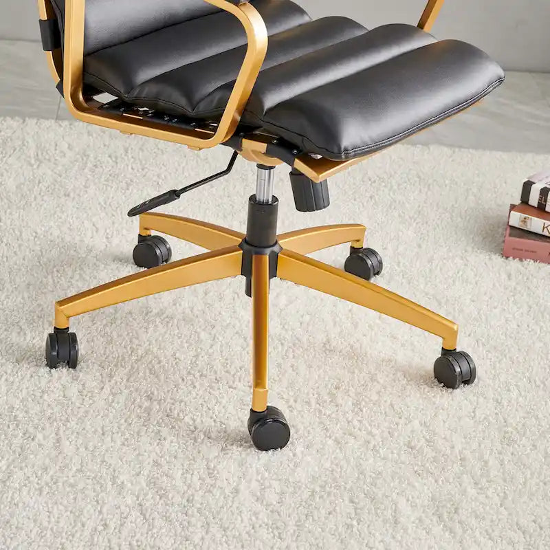 Chaise de bureau LUXMOD en similicuir avec cadre doré, réglable et pivotante