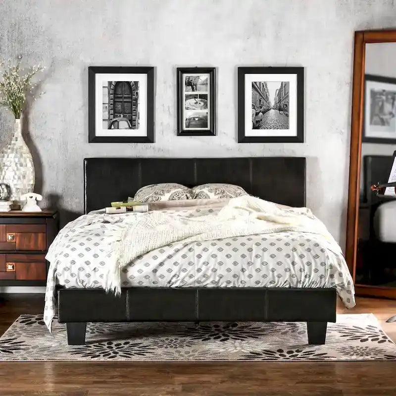 Lit plateforme moderne King en similicuir Lala de Furniture of America