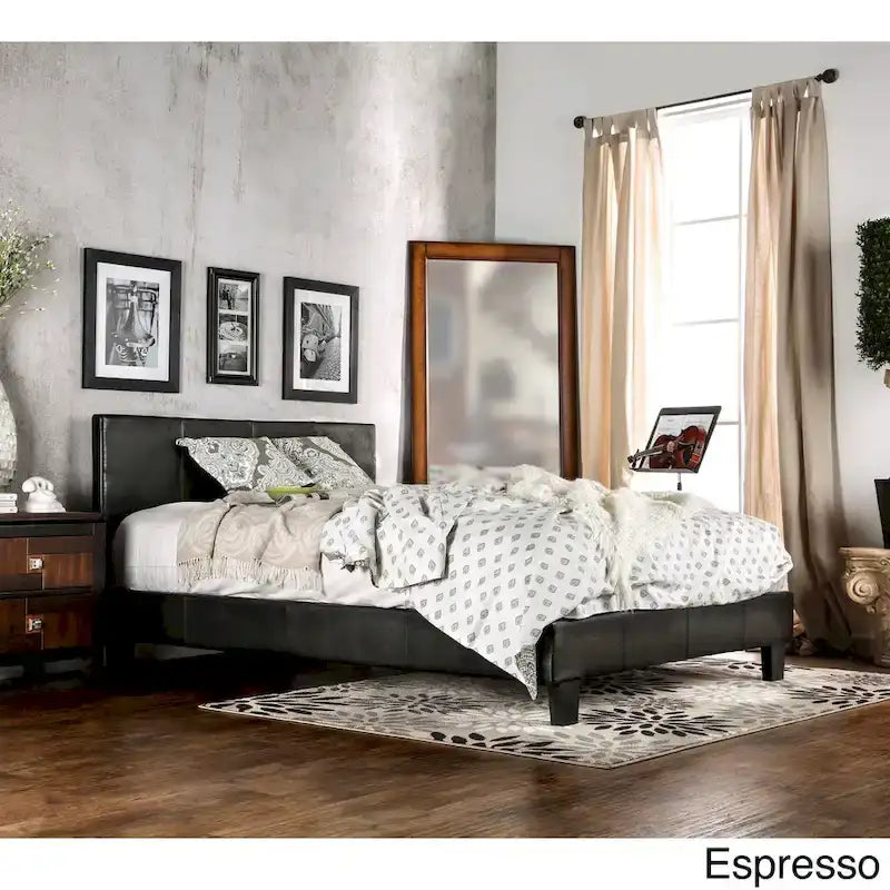 Lit plateforme moderne King en similicuir Lala de Furniture of America