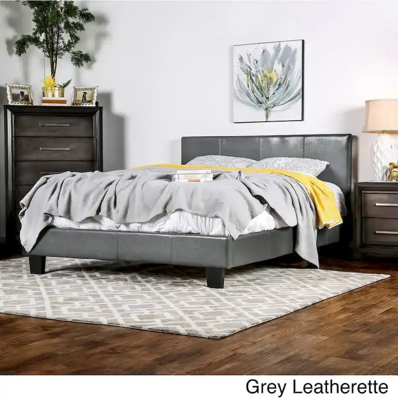 Lit plateforme moderne King en similicuir Lala de Furniture of America