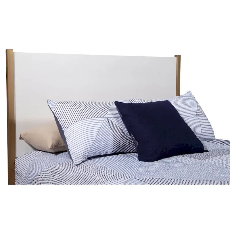 Lit Madelyn en bois avec panneau, de marque Alpine Furniture, en blanc
