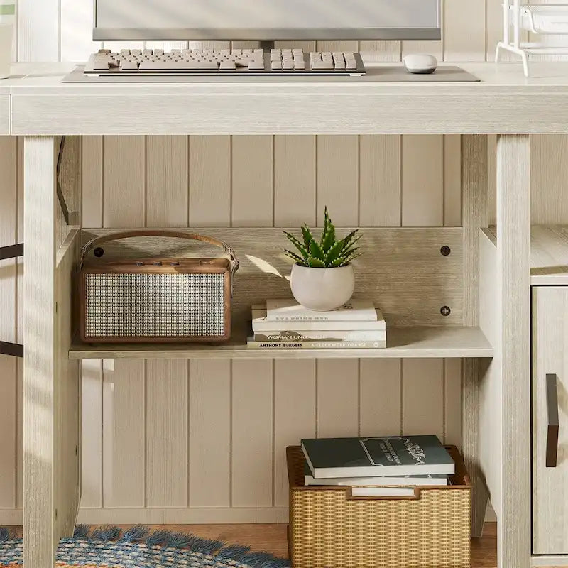 Bureau d'ordinateur en L pour bureau à domicile de style ferme avec armoire de rangement