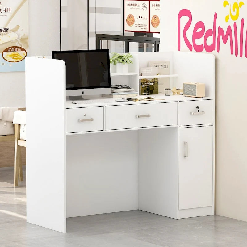 47.2 Comptoir de réception avec rangement verrouillable et table de travail