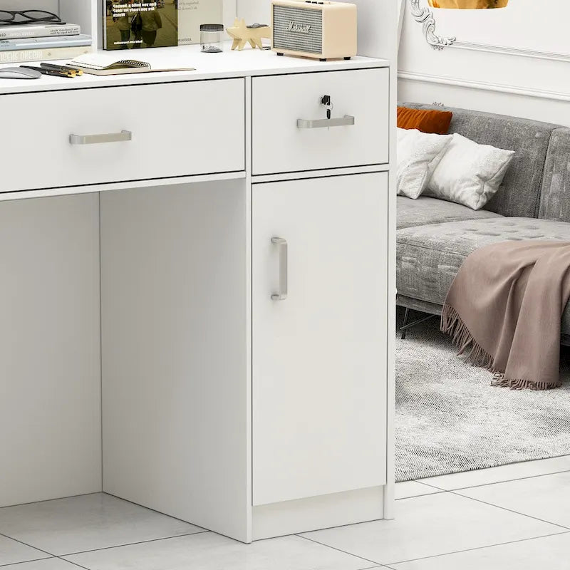 47.2 Comptoir de réception avec rangement verrouillable et table de travail