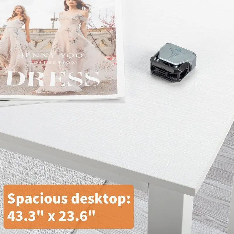 41,31 pi blanc bureau d'écriture