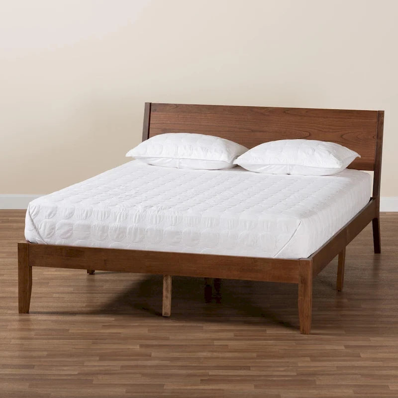 Lit plateforme Salvatore en bois finition noyer, style moderne du milieu du siècle