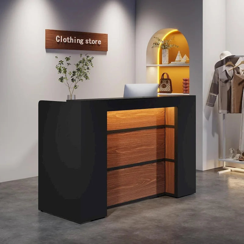 Bureau de réception avec lumières LED, grande table de comptoir de réception avec panneaux privés