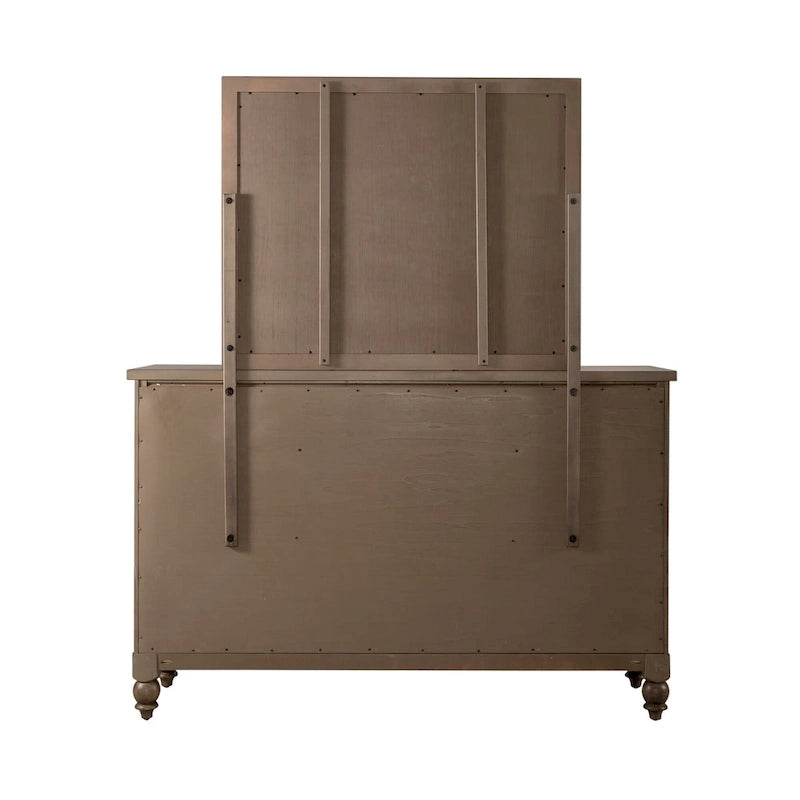 Ensemble de chambre à coucher Americana Farmhouse comprenant un lit traîneau, une commode et un miroir