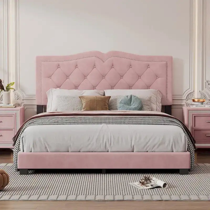 Cadre de lit rembourré Queen Size avec rivets