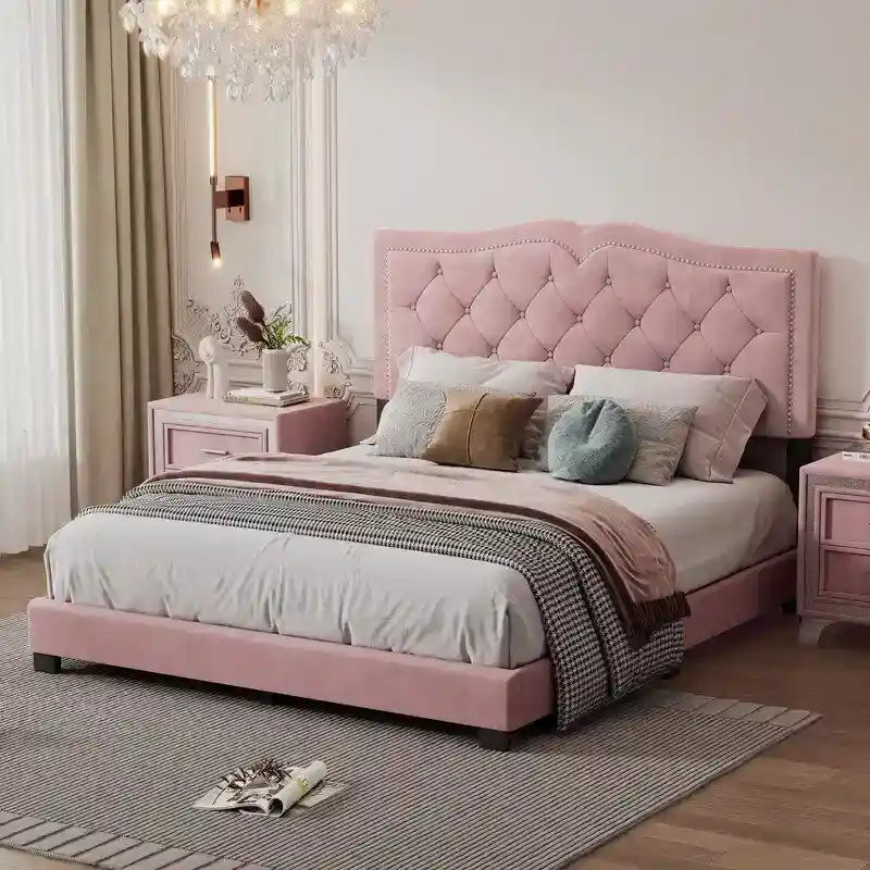 Cadre de lit tapissé Queen Size avec design riveté, lit plateforme moderne en velours avec tête de lit capitonnée
