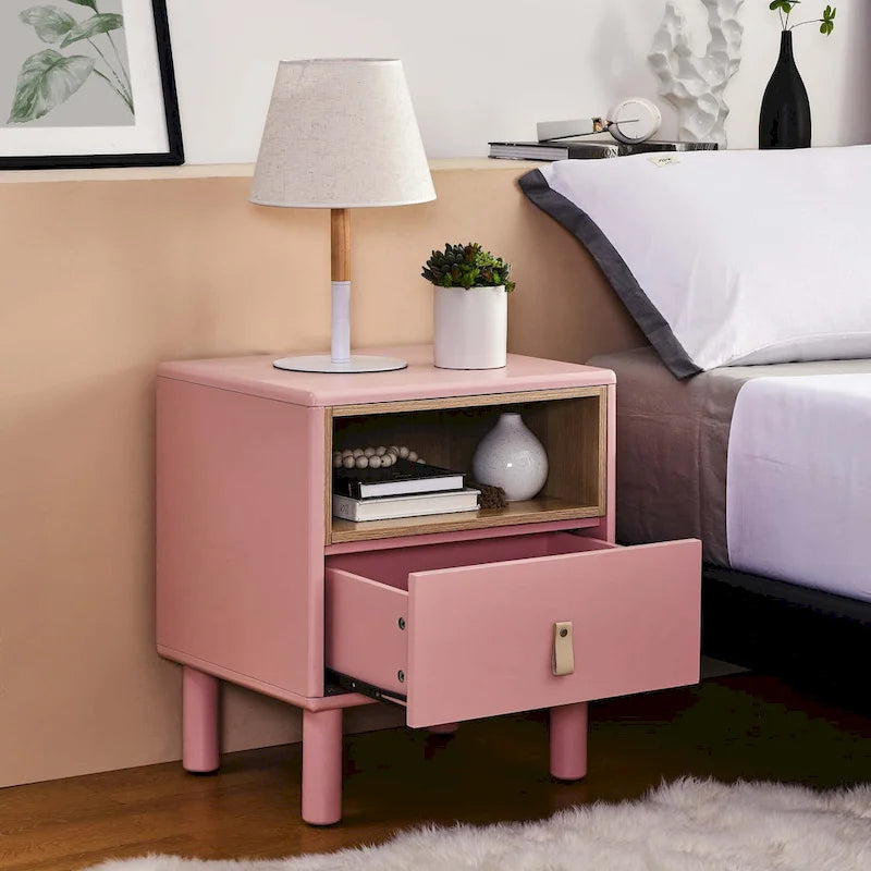 Table de chevet de style moderne avec tiroir