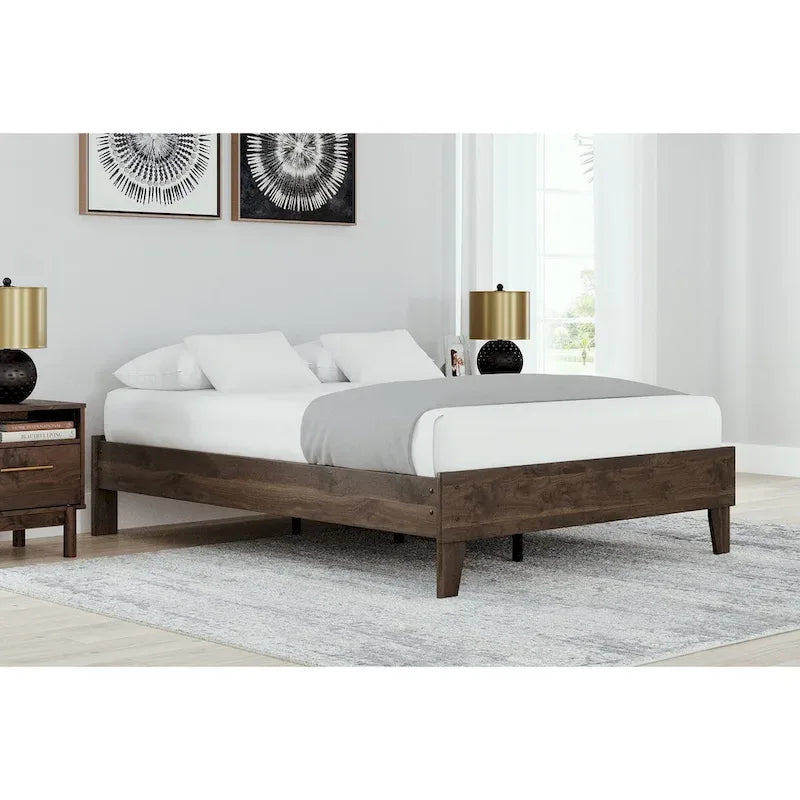 Signature Design by Ashley Calverson Mocha Platform Bed with 2 Nightstands