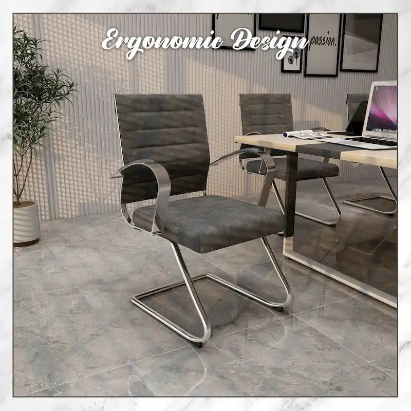 Chaise de bureau en cuir avec base luge en acier inoxydable Série Benmar par LeisureMod