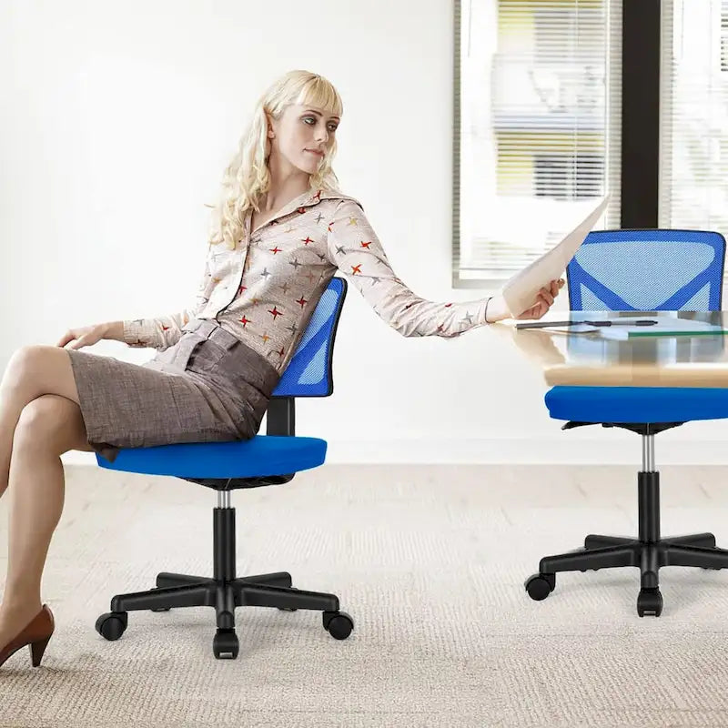 Chaise de bureau en similicuir confortable, chaise de bureau à domicile avec accoudoirs et pivot réglable