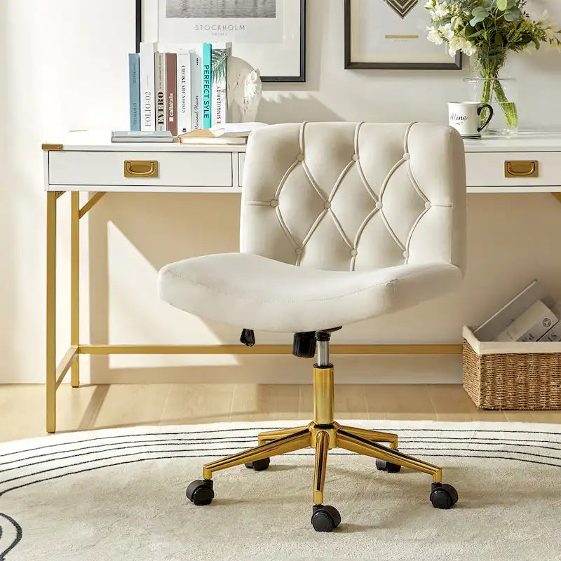 Fauteuil de bureau pivotant et inclinable Ollie Modern Flannel avec oreiller par HULALA HOME