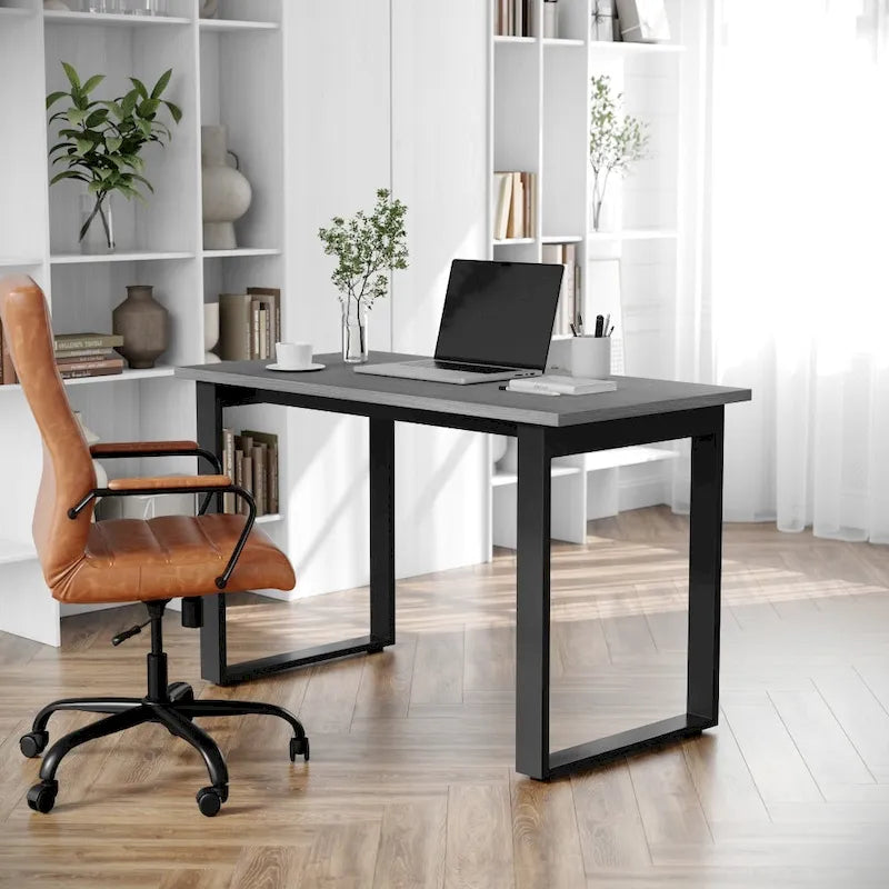 Table de conférence commerciale avec plateau stratifié et piètement en U