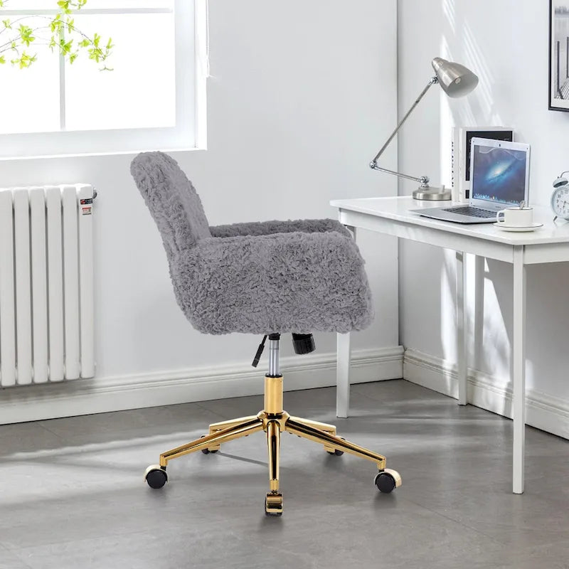 Chaise de bureau rembourrée avec base dorée pivotante à 360° et réglable