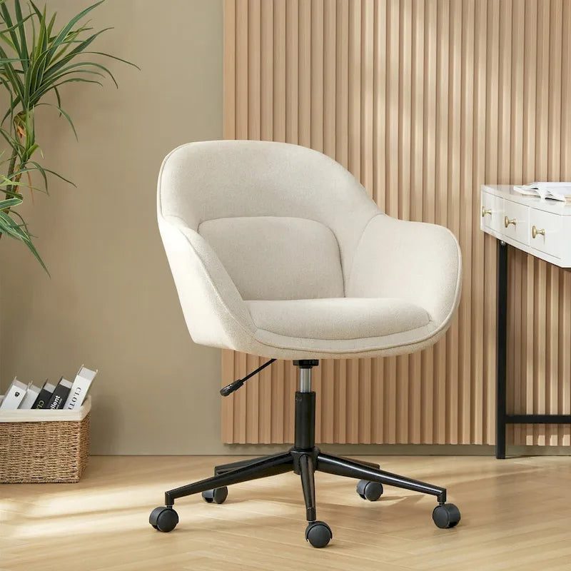 Chaise de bureau Victoria à dossier courbé pivotante avec roulettes et base en métal par HULALA HOME
