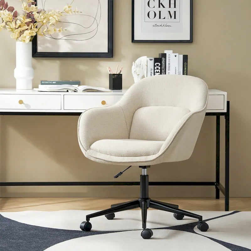 Chaise de bureau Victoria à dossier courbé pivotante avec roulettes et base en métal par HULALA HOME