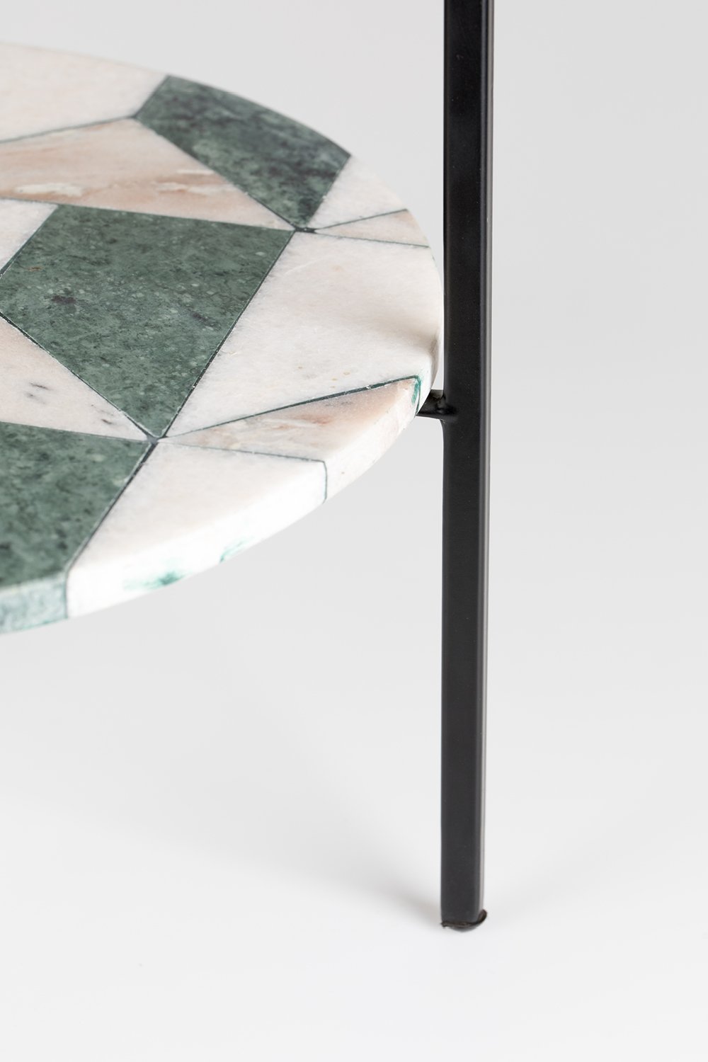 Table d'appoint avec plateau amovible