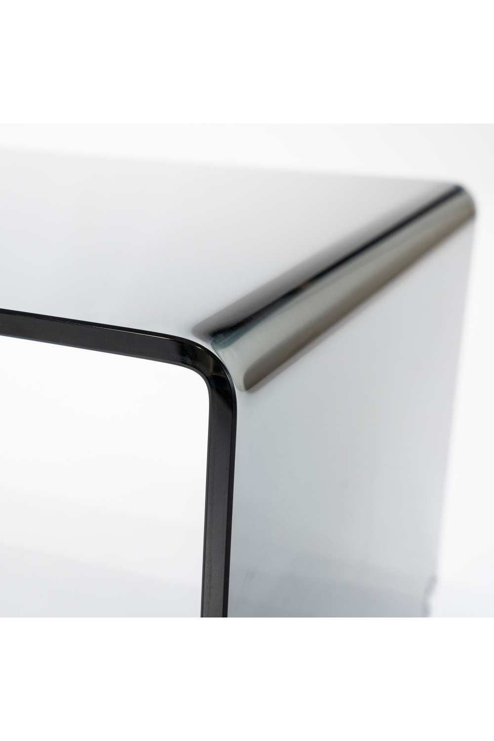 Table basse moderne en verre