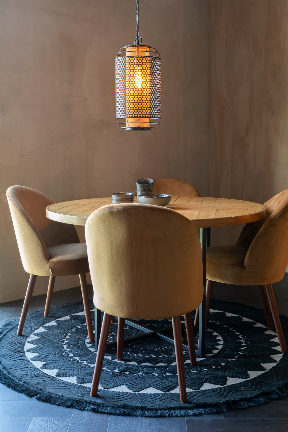 Table de salle à manger ronde en acacia
