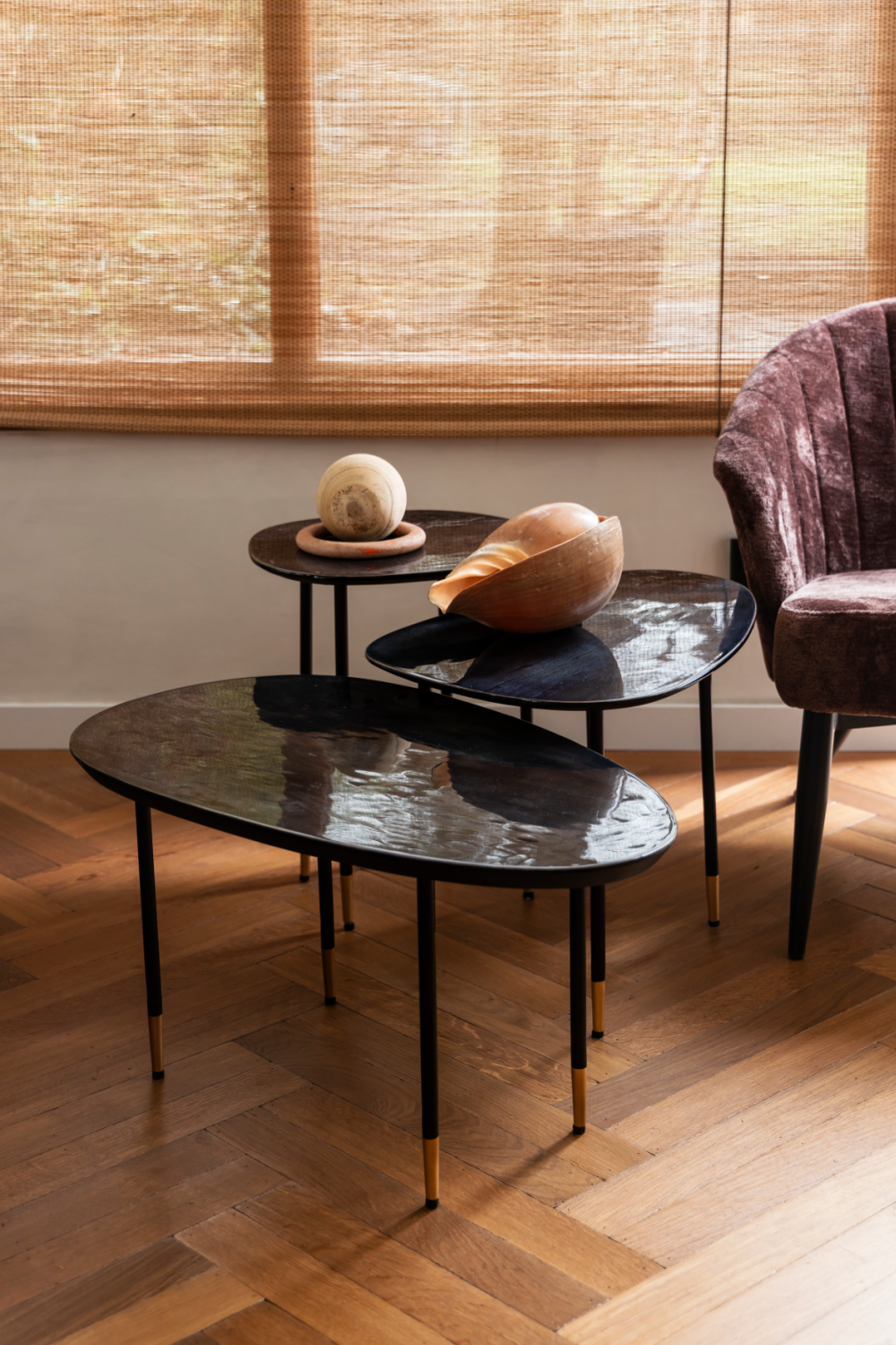 Tables d'appoint en fer noir (3)
