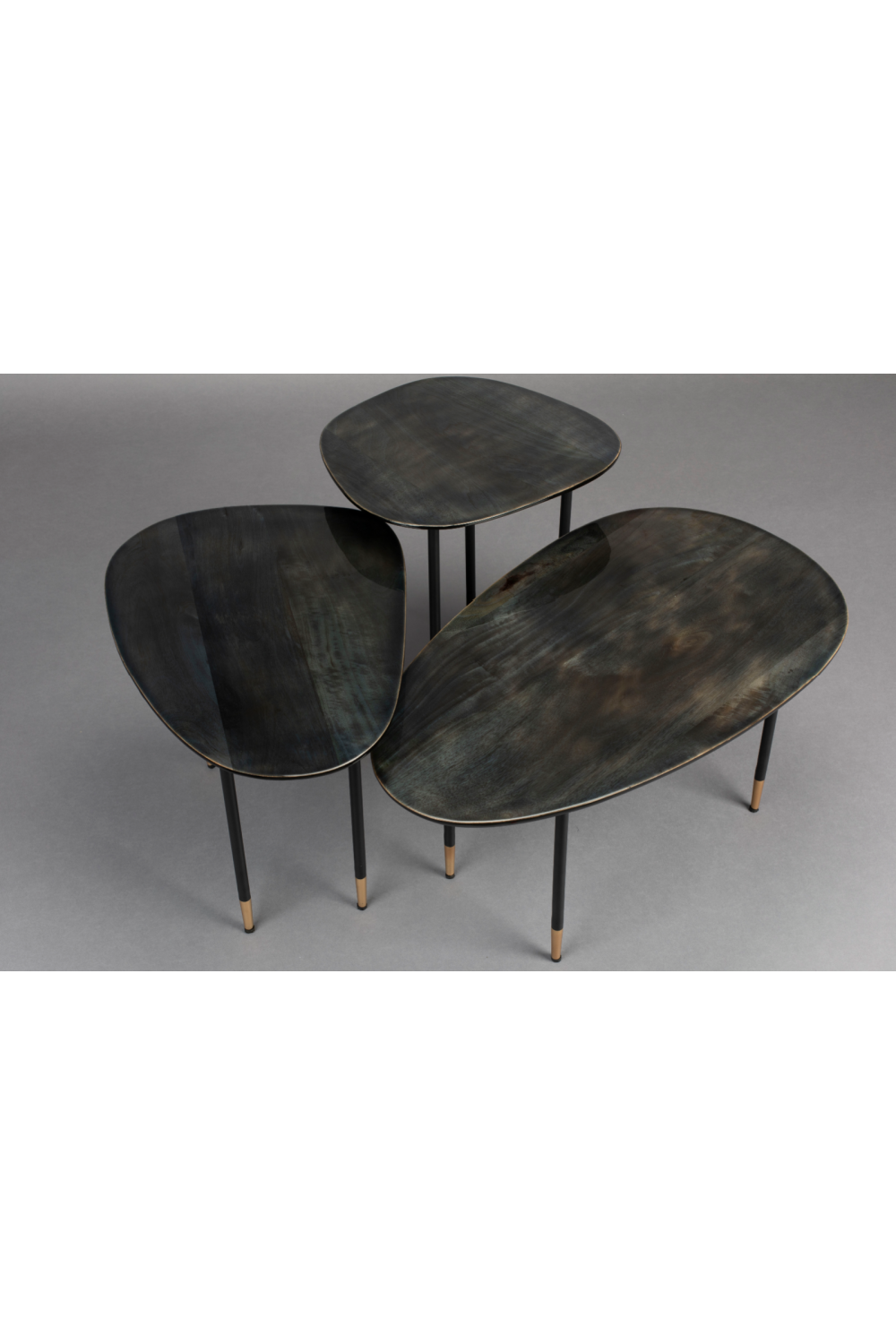 Tables d'appoint en fer noir (3)