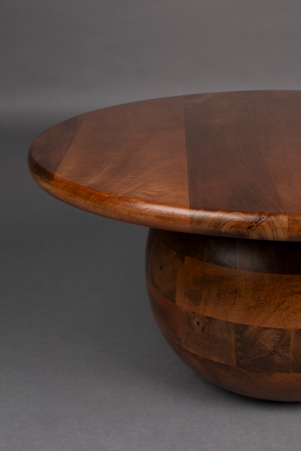 Table basse en bois de manguier