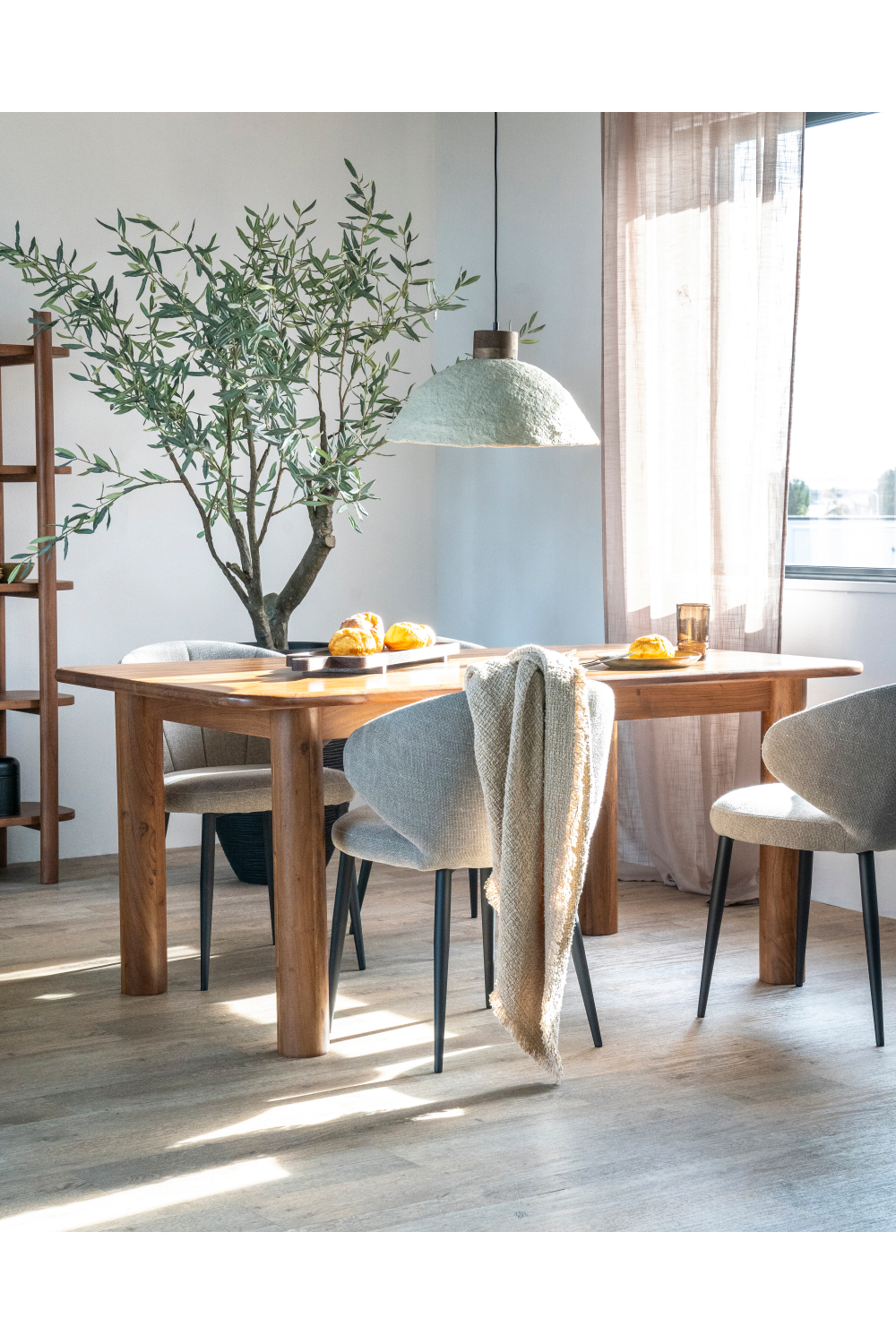 Table de salle à manger Acacia Farmhouse