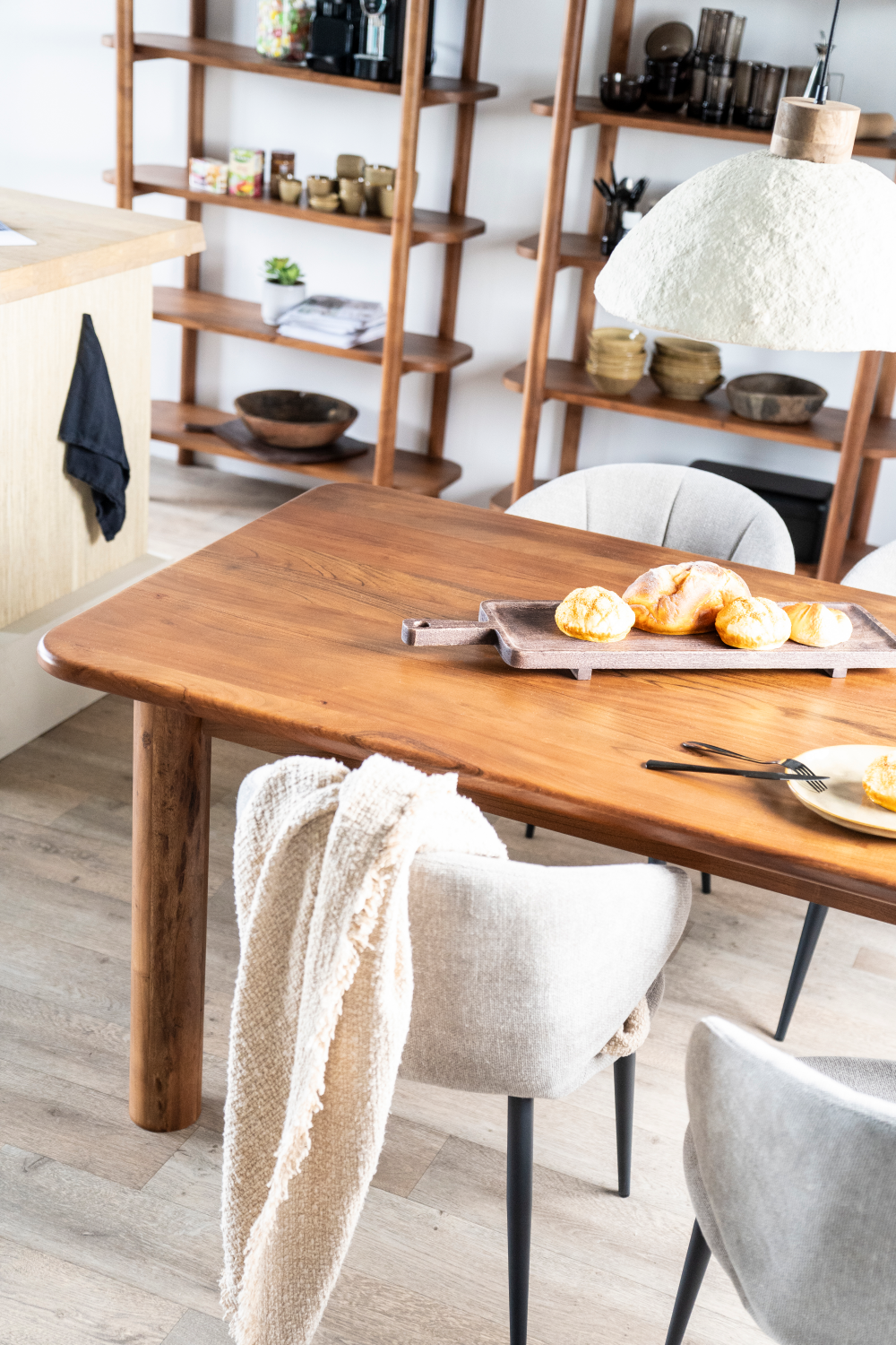 Table de salle à manger Acacia Farmhouse